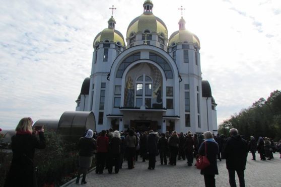 24 вересня відбулася шоста професійна проща освітян до Зарваниці